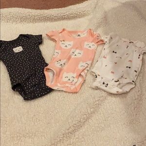 Three cat onesies🛍🛍